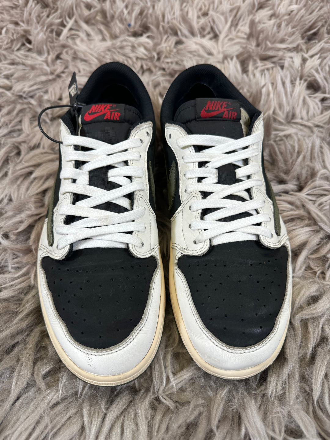 Jordan 1 low Travis Scott Olive 9UK