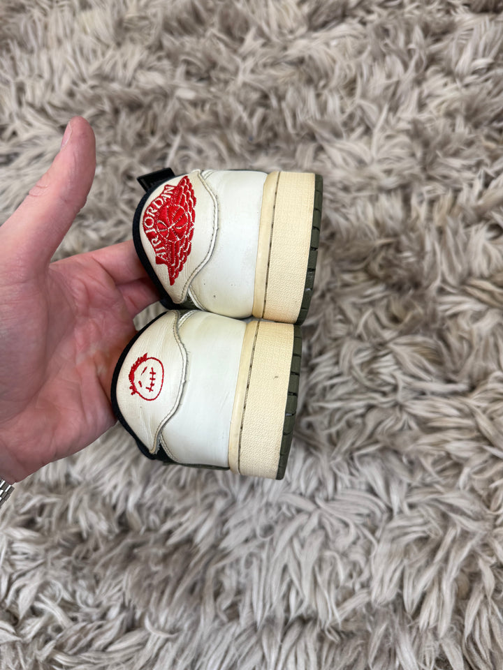 Jordan 1 low Travis Scott Olive 9UK