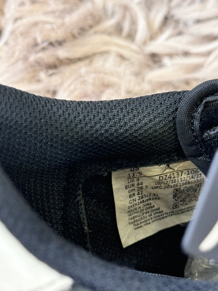 Jordan 1 low Travis Scott Olive 9UK