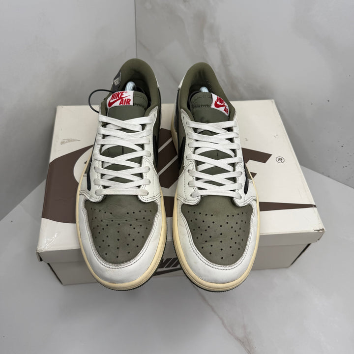 Jordan 1 Low Travis Scott Medium Olive 8.5UK (2483)