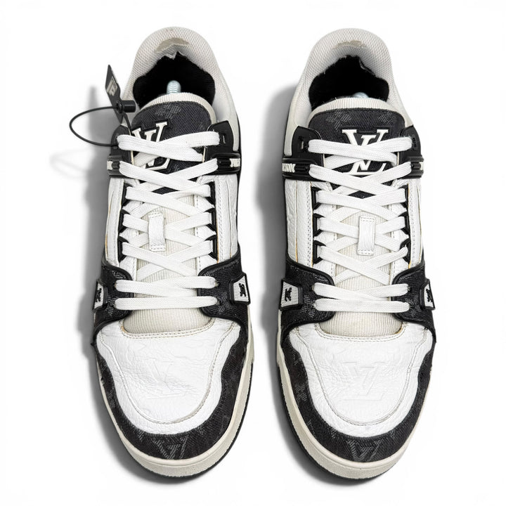 Louis Vuitton Trainers Black LV8 (Fits 8.5UK)