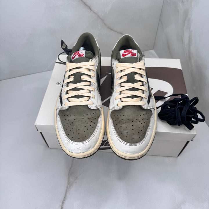 Jordan 1 Low Travis Scott Medium Olive 9.5UK