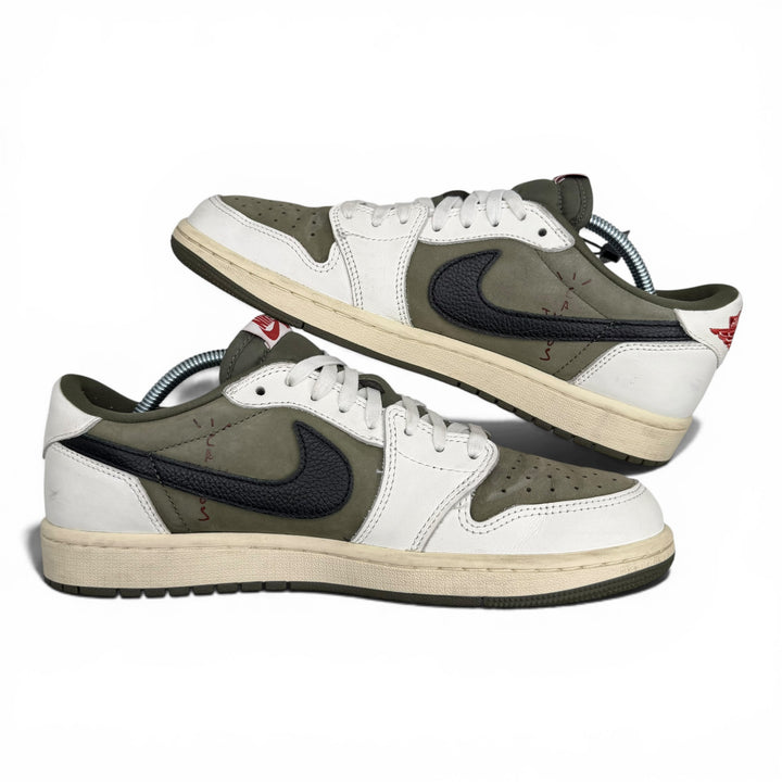 Jordan 1 Low Travis Scott Medium Olive 8.5UK (2491)