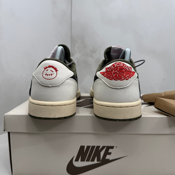 Jordan 1 Low Travis Scott Medium Olive 6UK (2492)