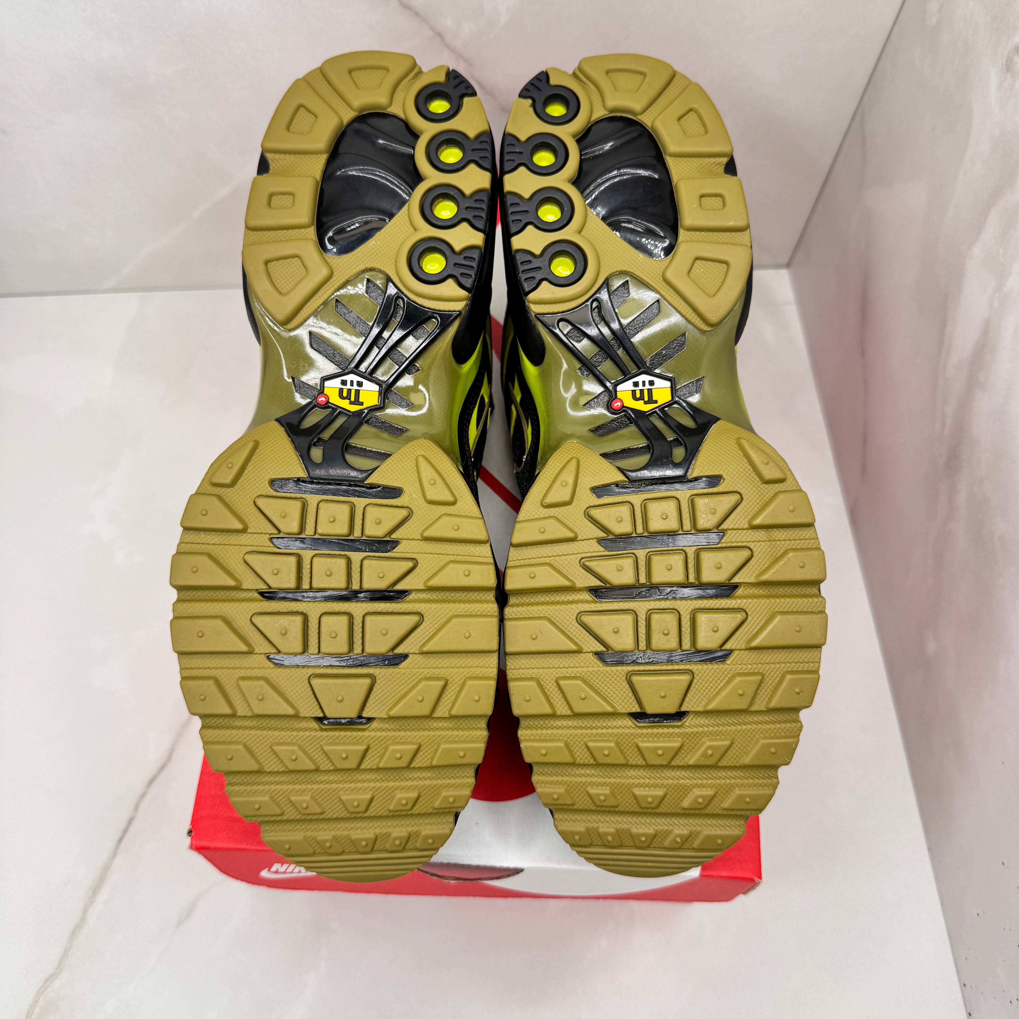 Nike Air Max Plus TN Pacific Moss (Brand New) – Plug JP