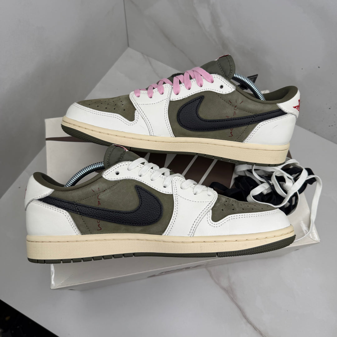 Jordan 1 Low Travis Scott Medium Olive 9UK (2205)