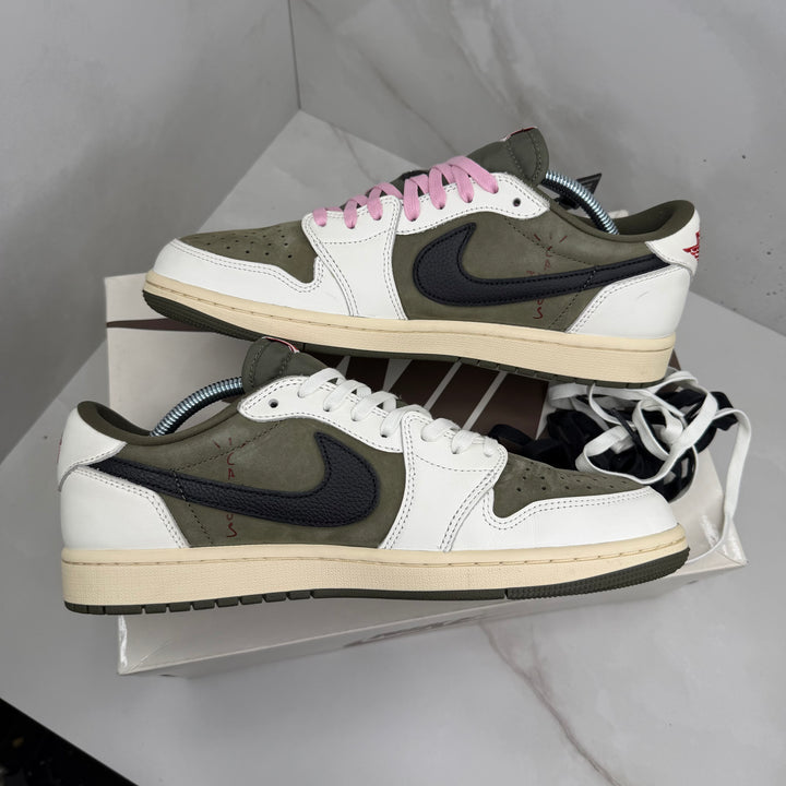 Jordan 1 Low Travis Scott Medium Olive 9UK (2205)
