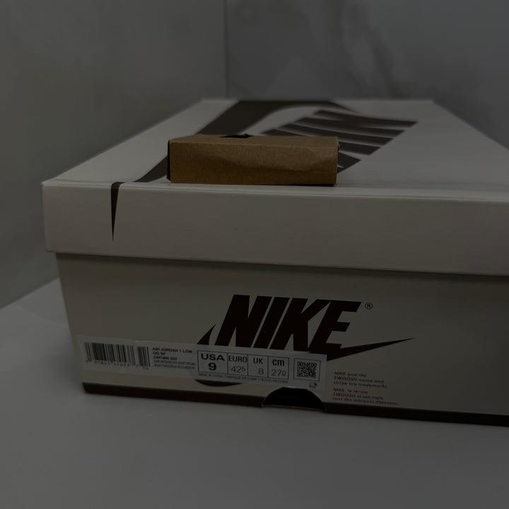 Jordan 1 Low Travis Scott Velvet Brown 8UK