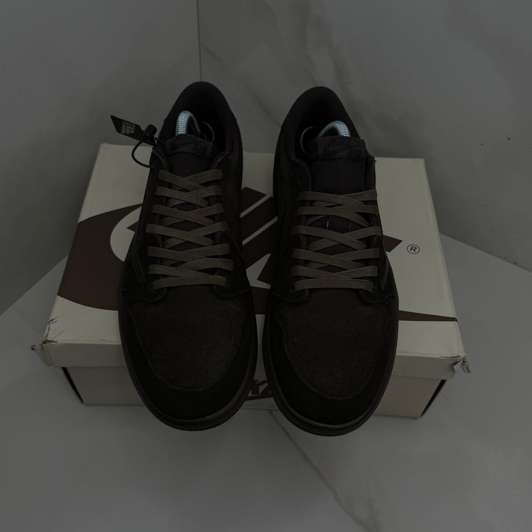 Jordan 1 Low Travis Scott Velvet Brown 8UK (2567)