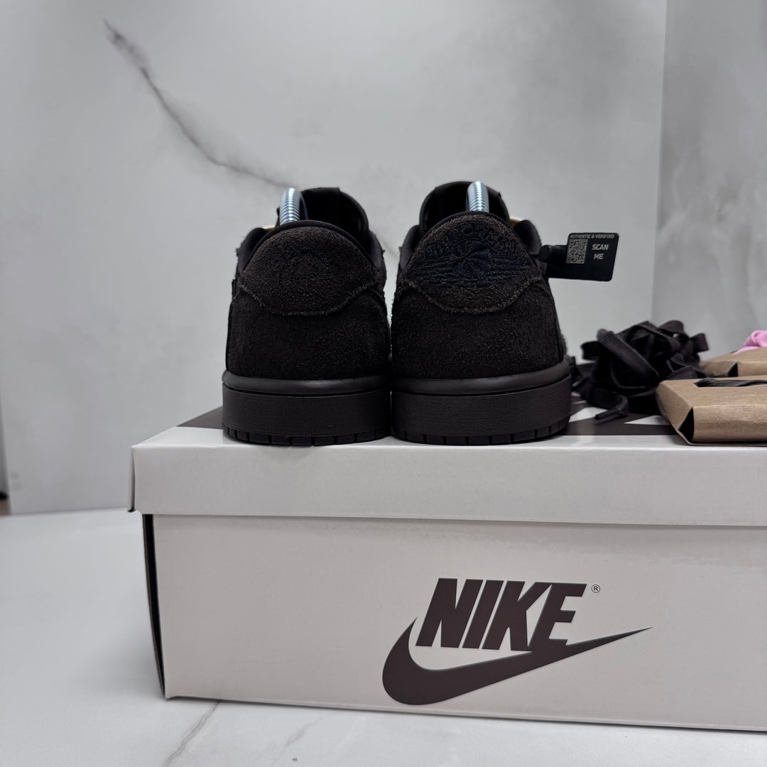 Jordan 1 Low Travis Scott Velvet 7UK