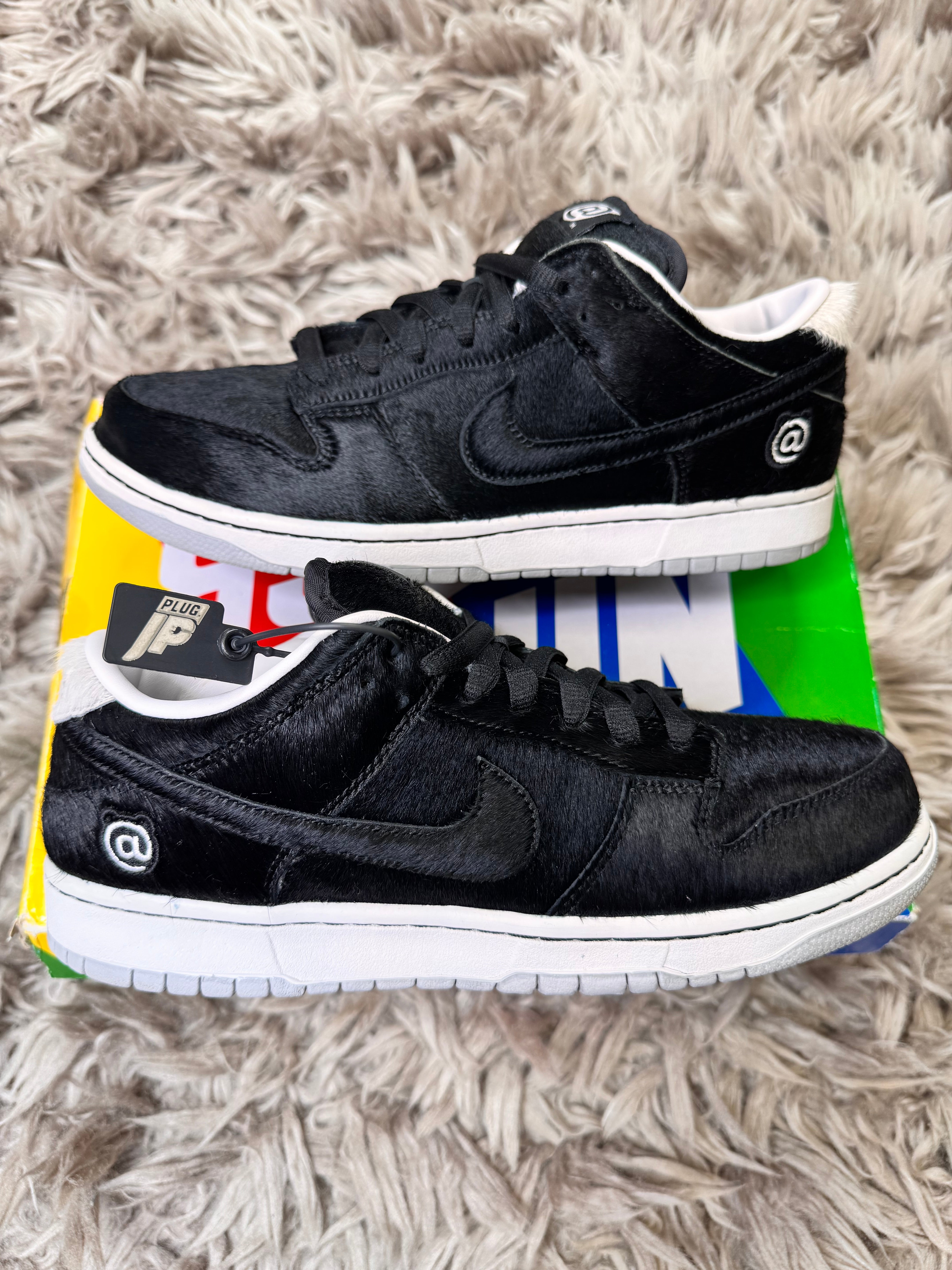 nike sb dunks medicom