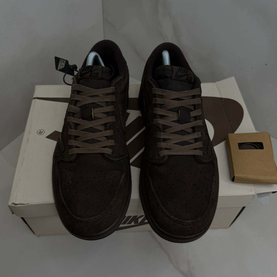 Jordan 1 Low Travis Scott Velvet Brown 8UK (2464)