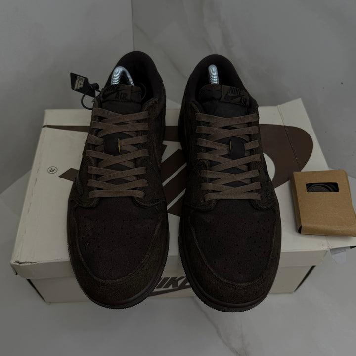 Jordan 1 Low Travis Scott Velvet Brown 8UK (2464)