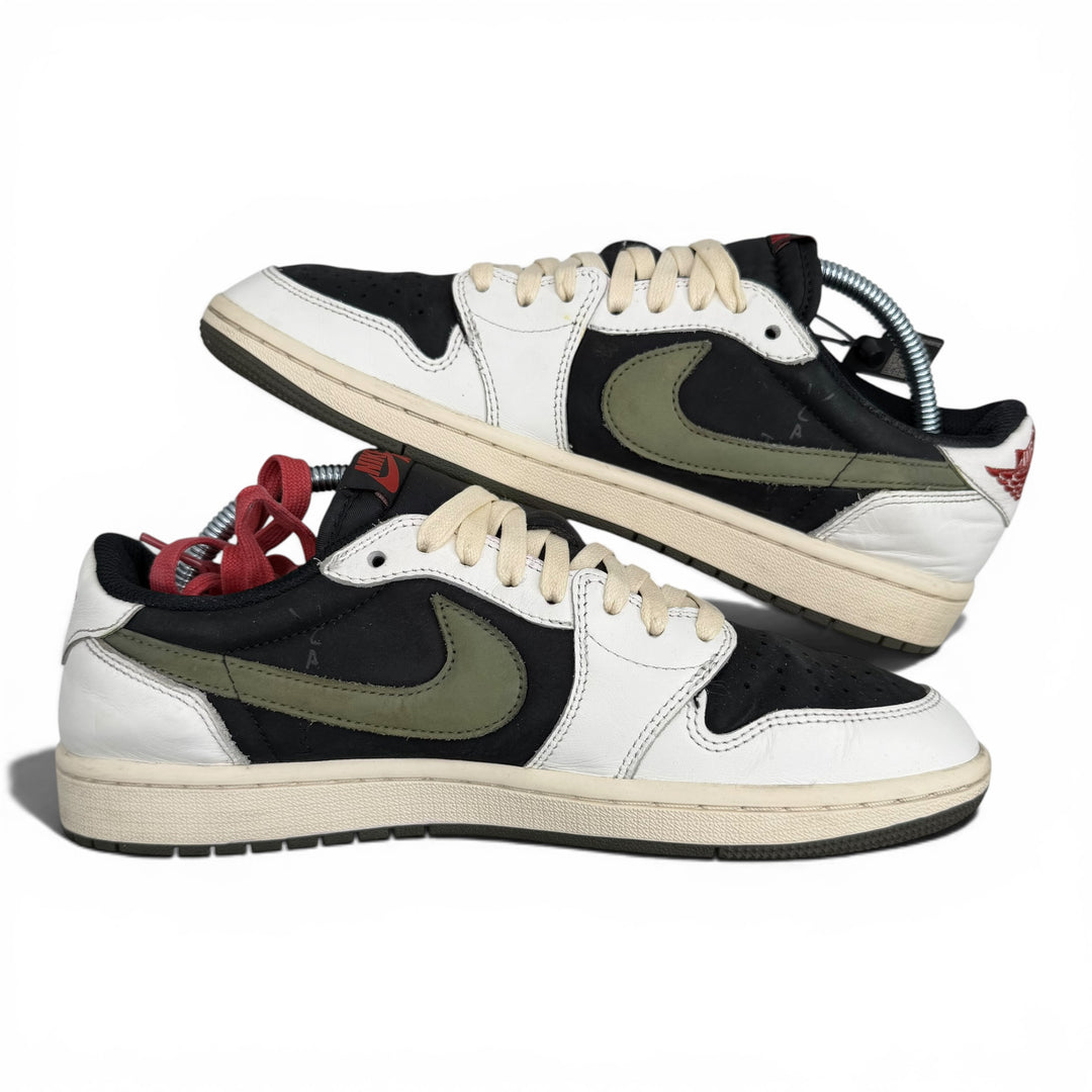 Jordan 1 Low Travis Scott Olive OG 7.5UK (2700)