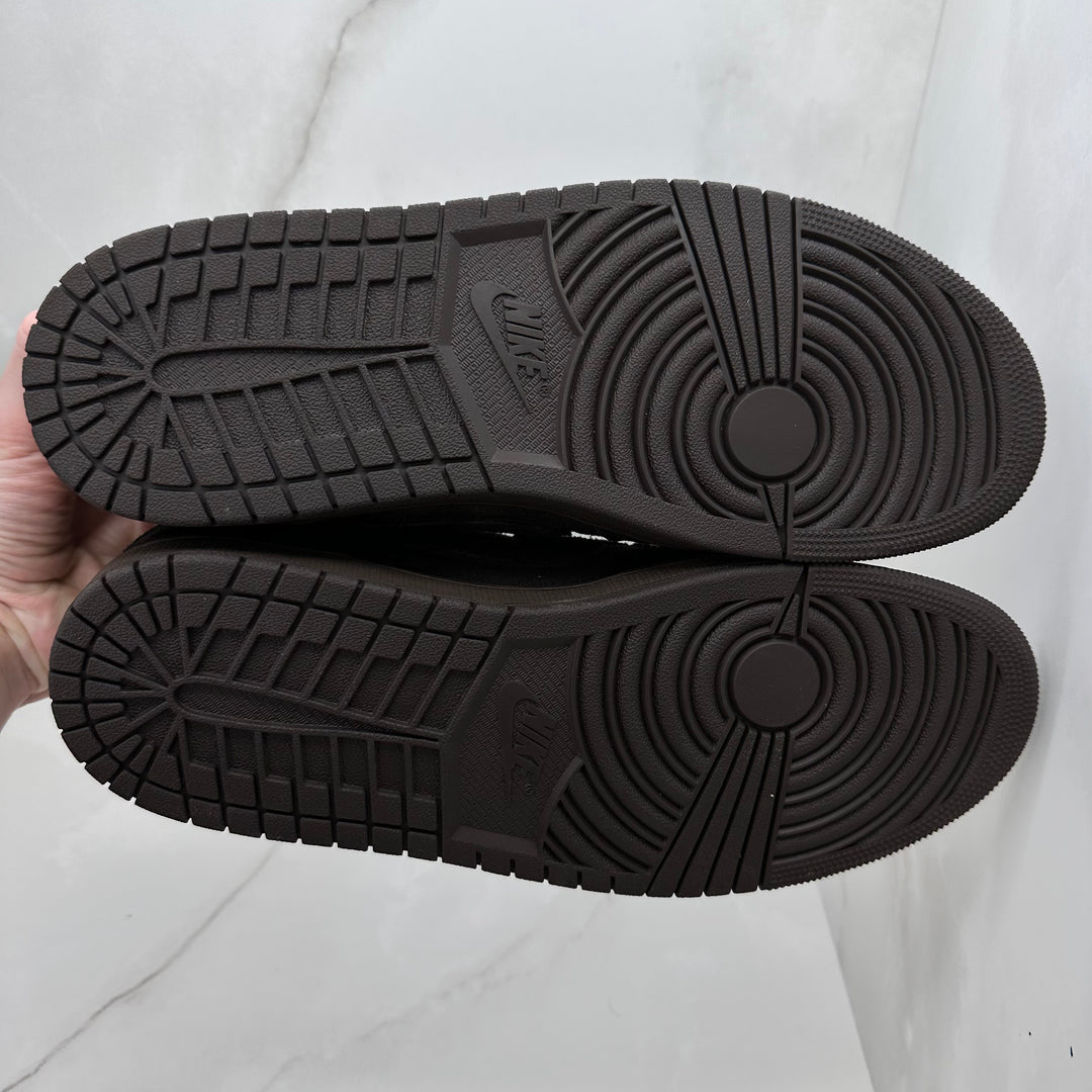 Jordan 1 Low Travis Scott Velvet 9.5UK
