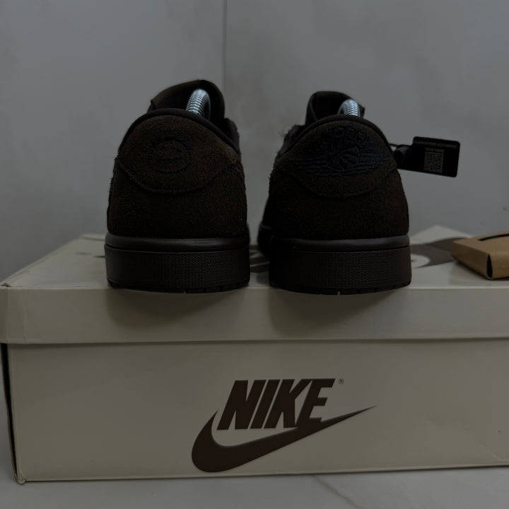 Jordan 1 Low Travis Scott Velvet Brown 8UK (2464)