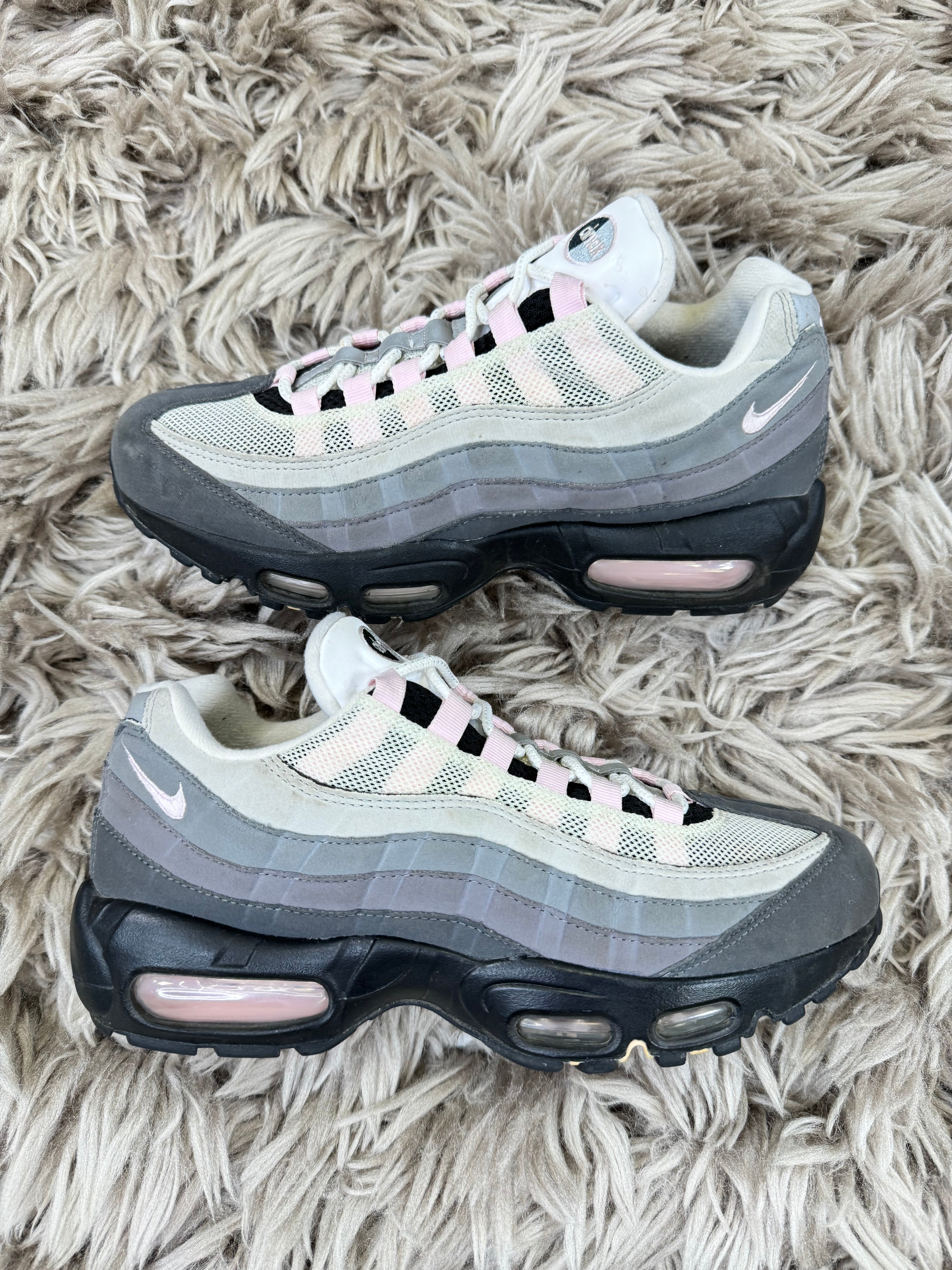 Nike air max 95 pink foam 6.5UK