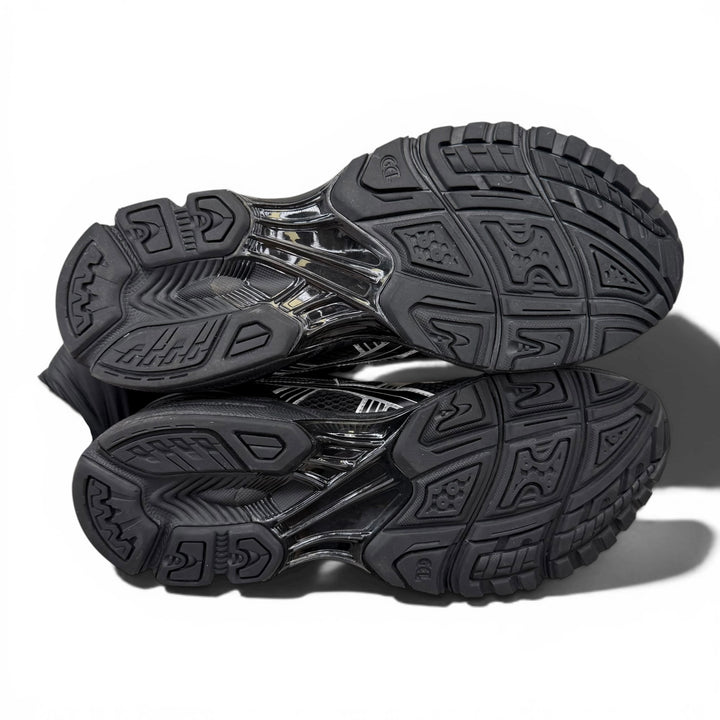 ASICS Gel-Kayano 14 9.5UK  (2380)