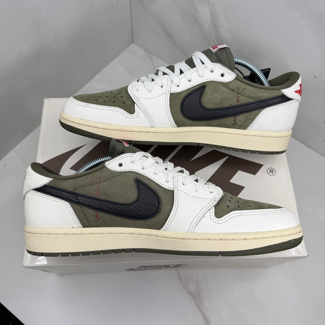 Jordan 1 Low Travis Scott Medium Olive 8.5UK (2496)