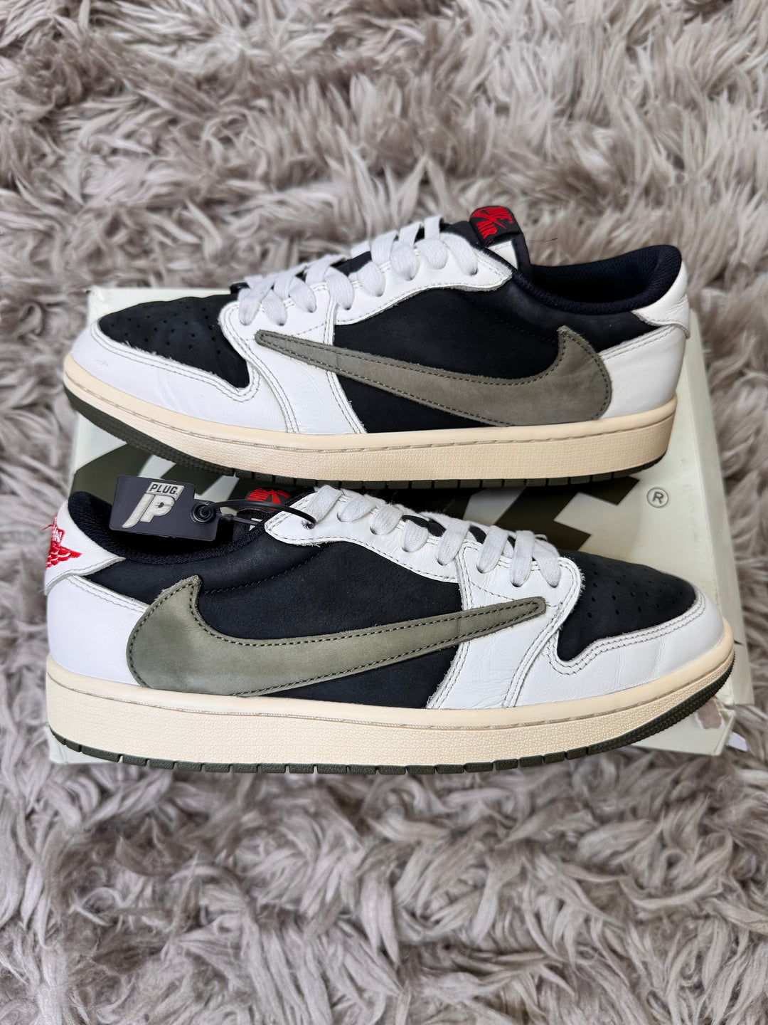 Jordan 1 low Travis Scott olive 8UK