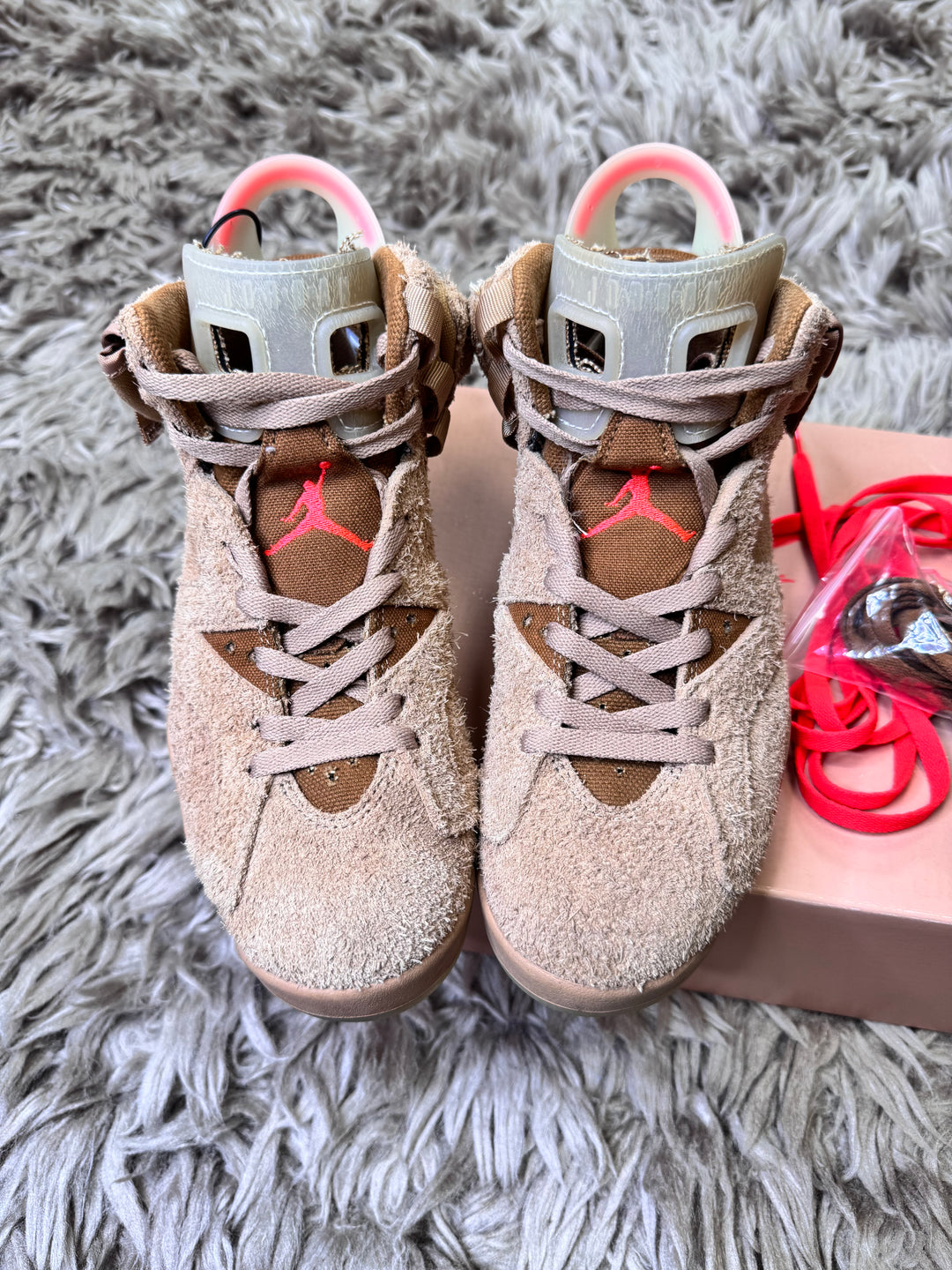 Jordan 6 Travis Scott khaki 6UK