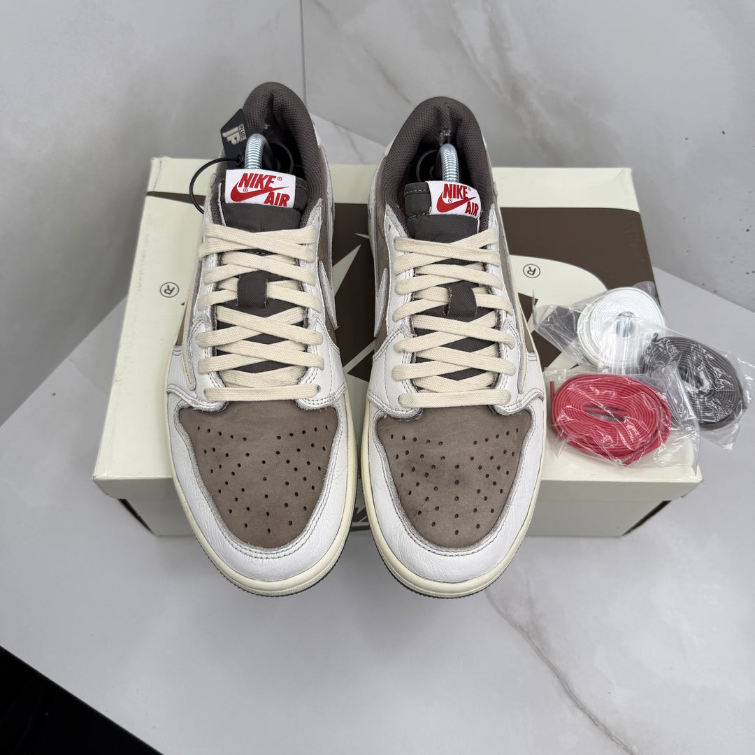 Jordan 1 Low Travis Scott Reverse Mocha 8.5UK (2531)