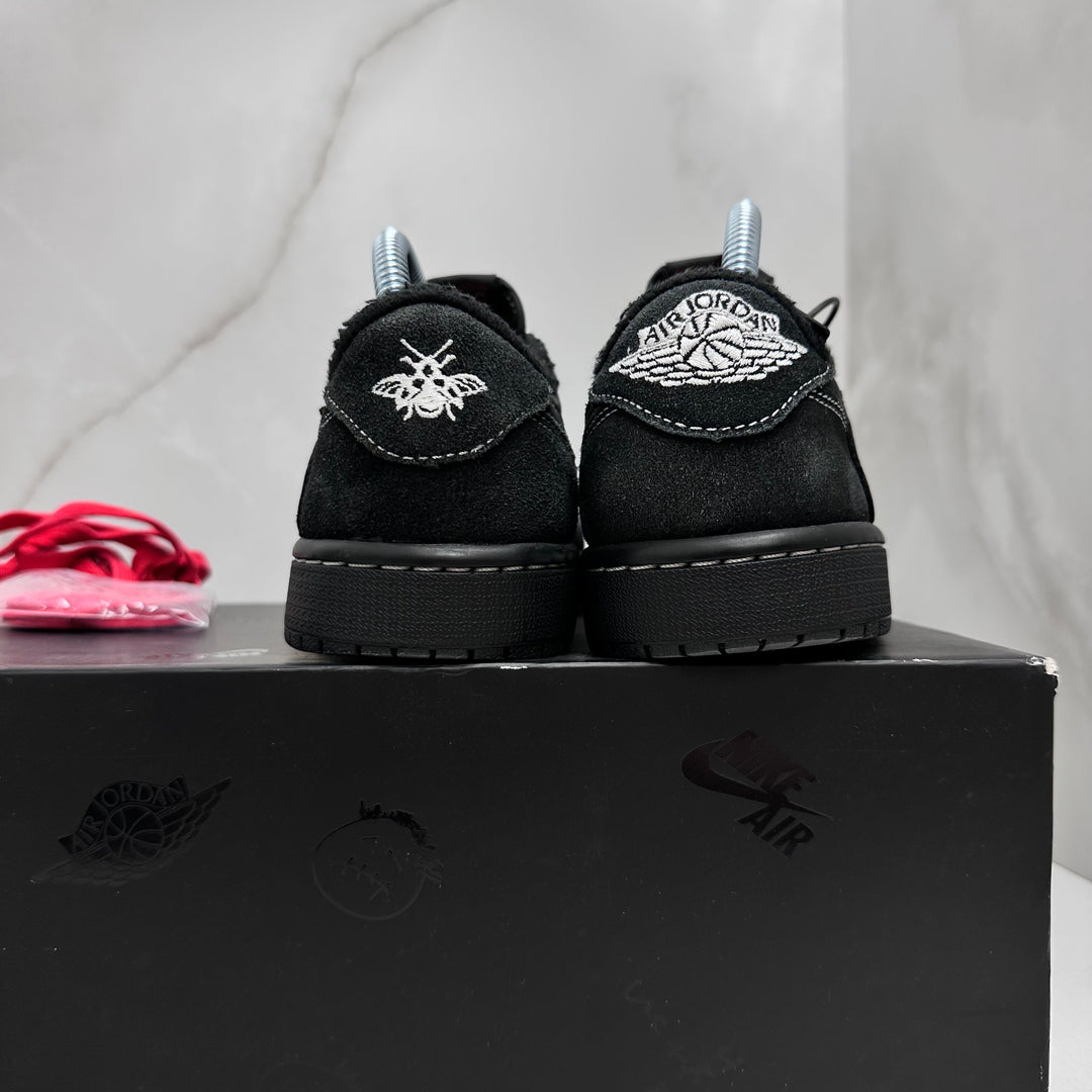 Jordan 1 Low Travis Scott Phantom 5.5UK