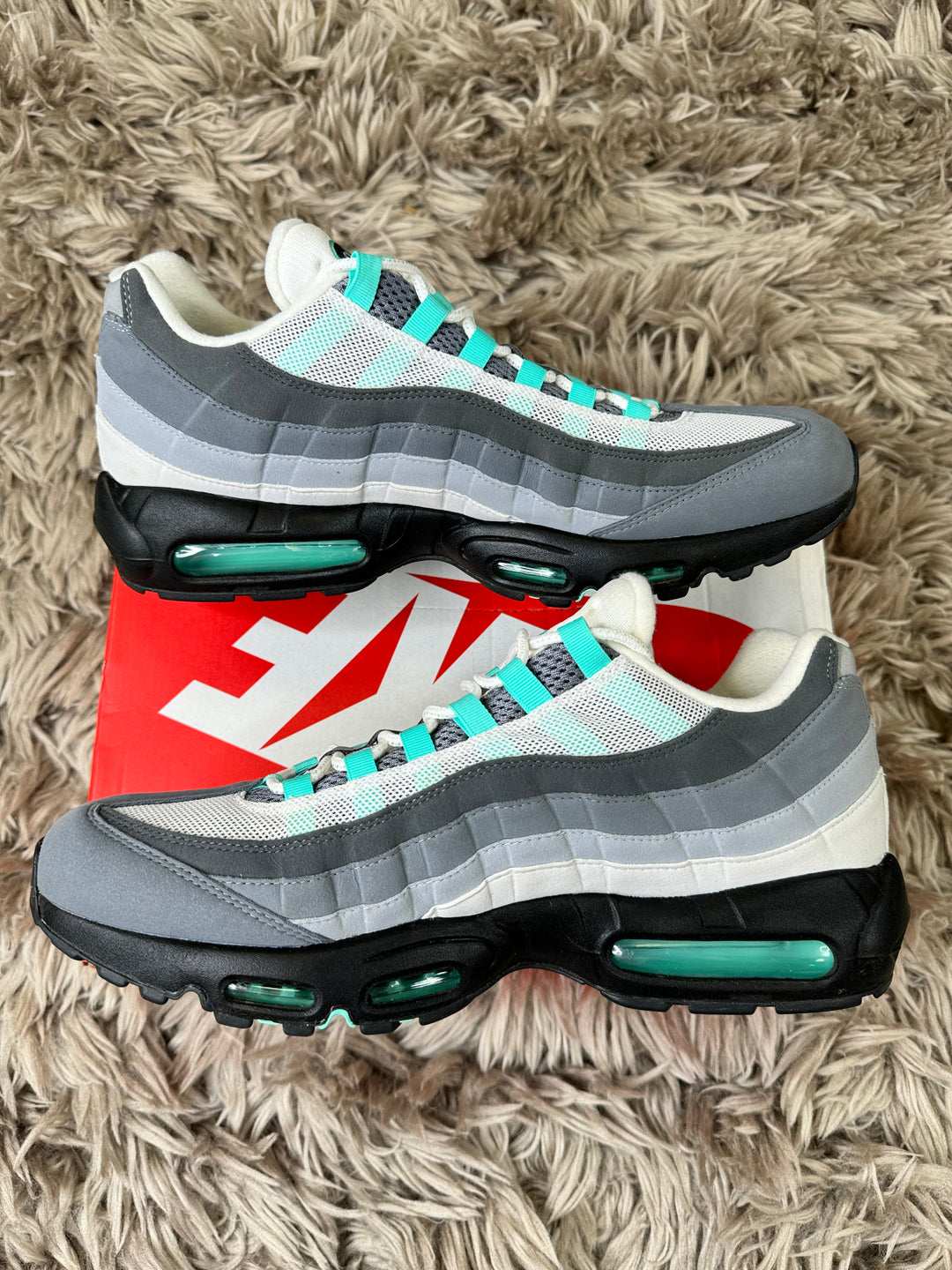 Nike air max 95 hyper turquoise 12UK