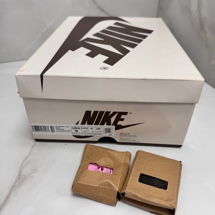 Jordan 1 Low Travis Scott Velvet 8UK