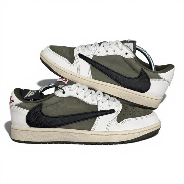 Jordan 1 Low Travis Scott Medium Olive 8.5UK (1621)