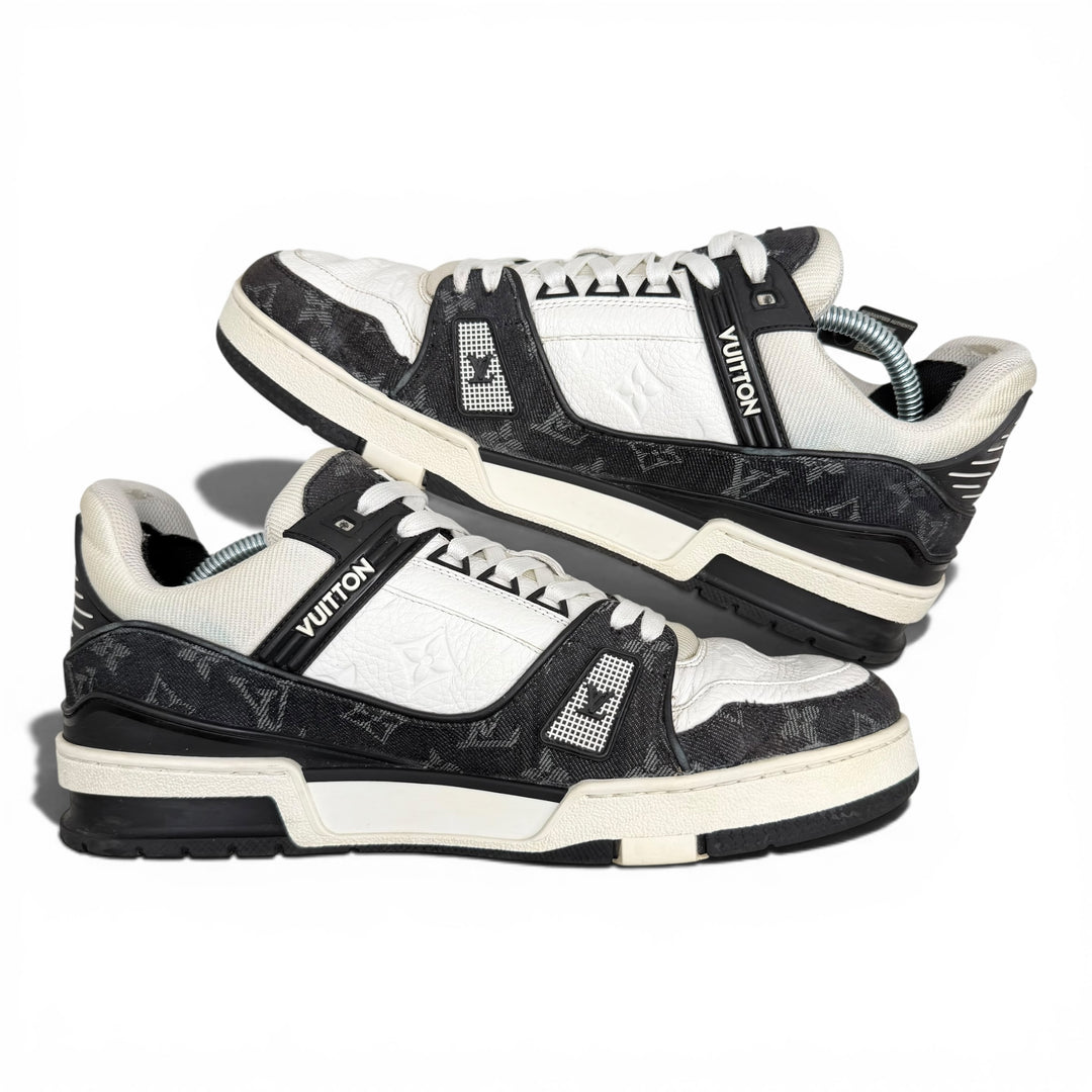 Louis Vuitton Trainers Black LV8 (Fits 8.5UK)