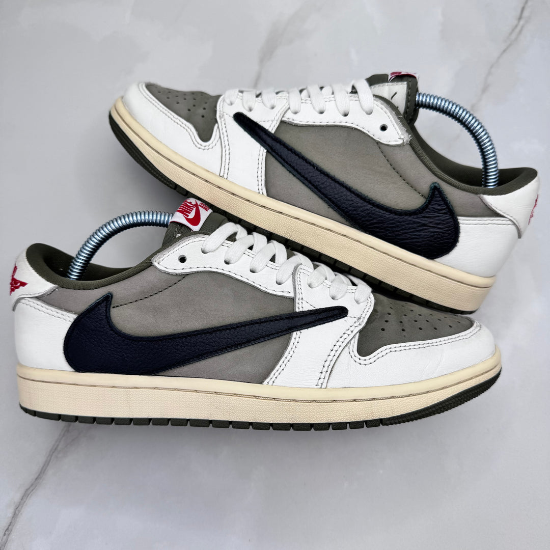 Jordan 1 Low Travis Scott Medium Olive 7.5UK