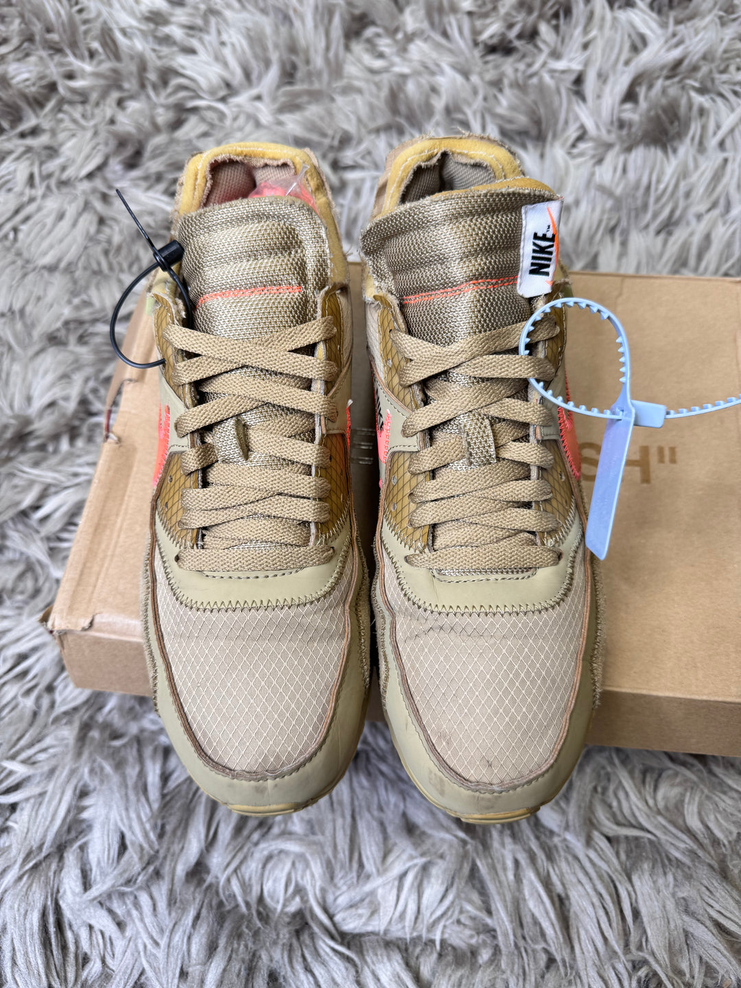 Nike air max 90 off white desert ore 8.5UK