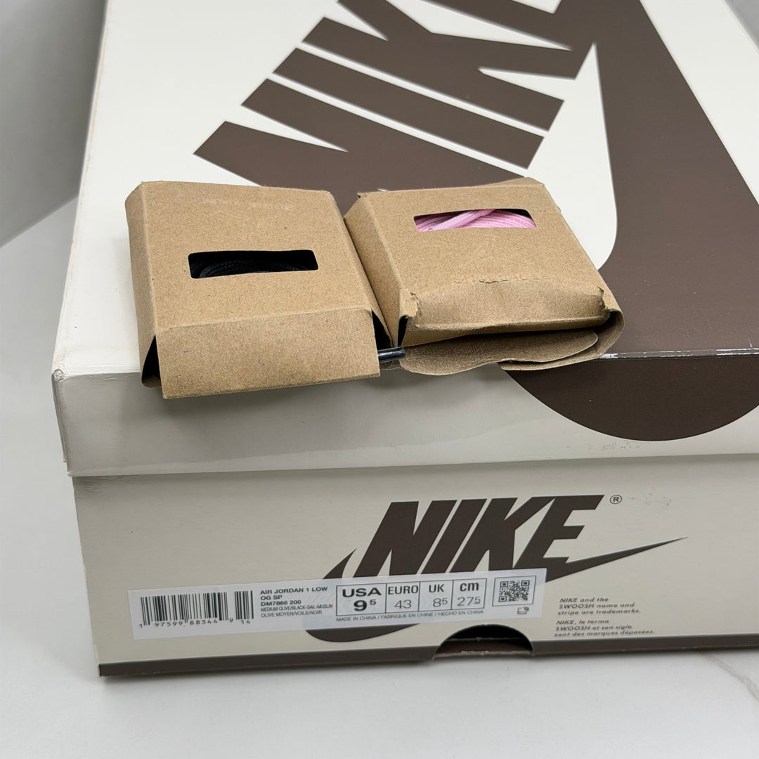 Jordan 1 Low Travis Scott Medium Olive 8.5UK (2496)