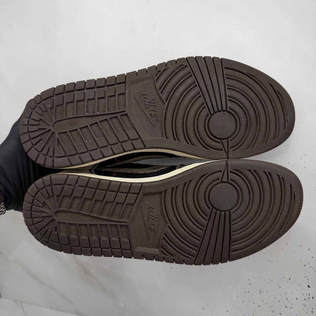 Jordan 1 Low Travis Scott Mocha OG 7.5UK (2553)