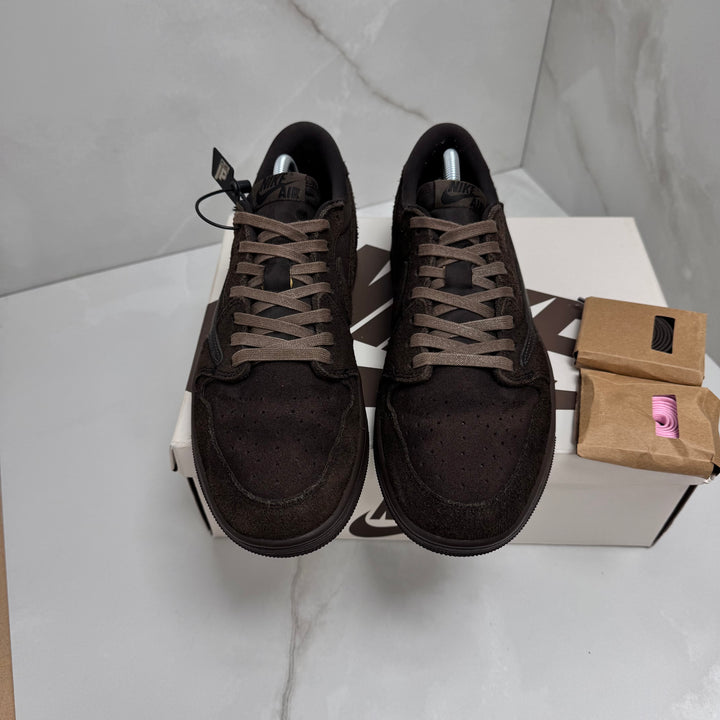 Jordan 1 Low Travis Scott Velvet 8UK