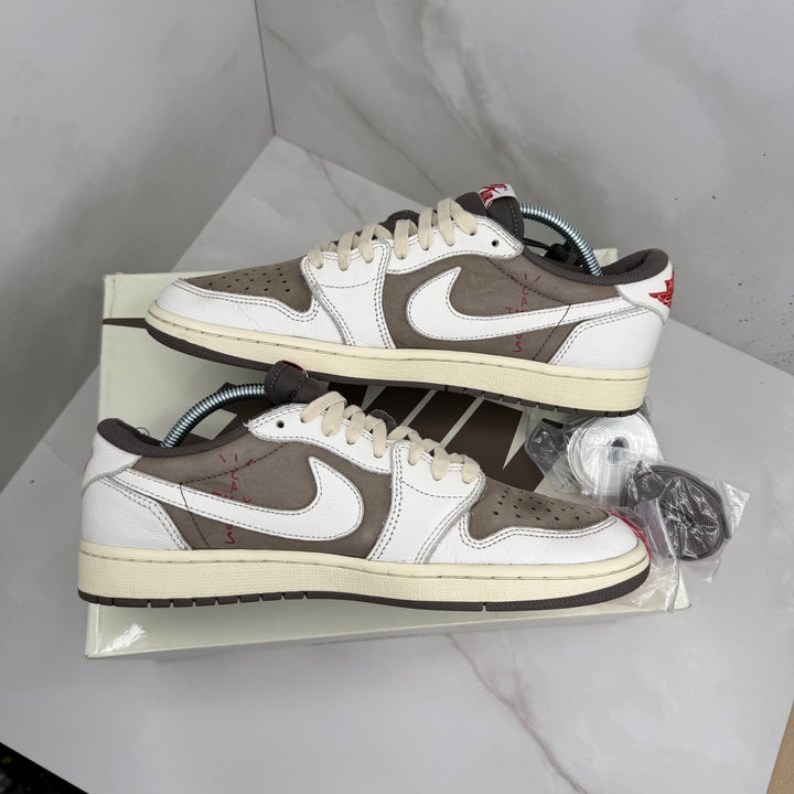 Jordan 1 Low Travis Scott Reverse Mocha 8.5UK (2531)