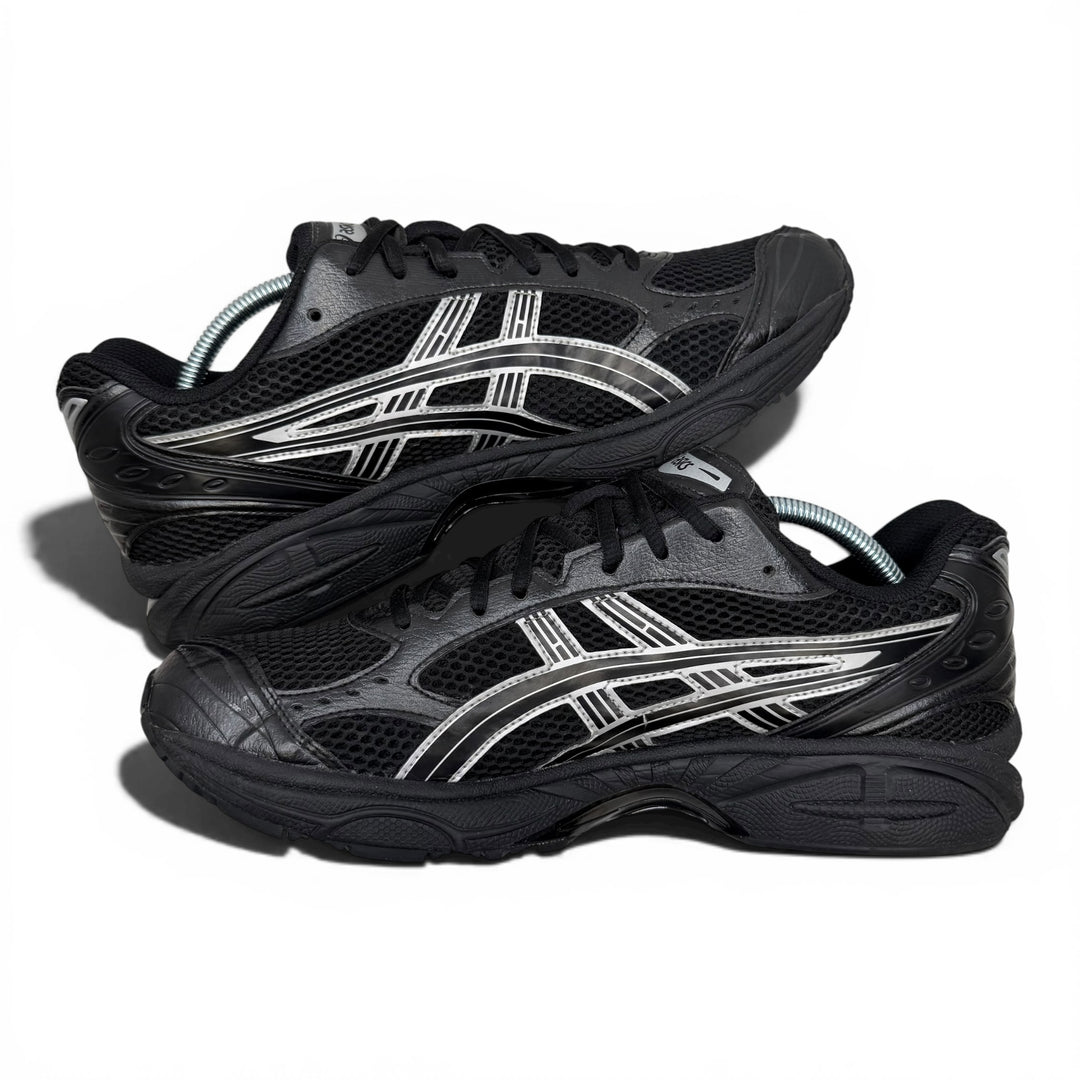 ASICS Gel-Kayano 14 9.5UK  (2380)