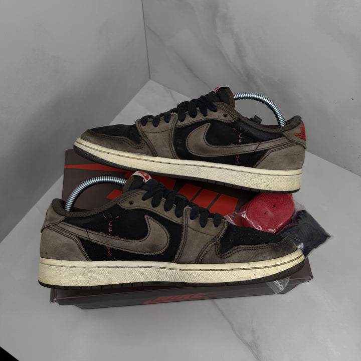 Jordan 1 Low Travis Scott Mocha OG 7.5UK (2553)