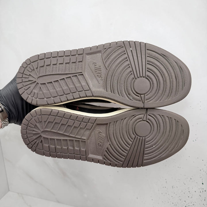 Jordan 1 Low Travis Scott Mocha OG 7UK (2528)