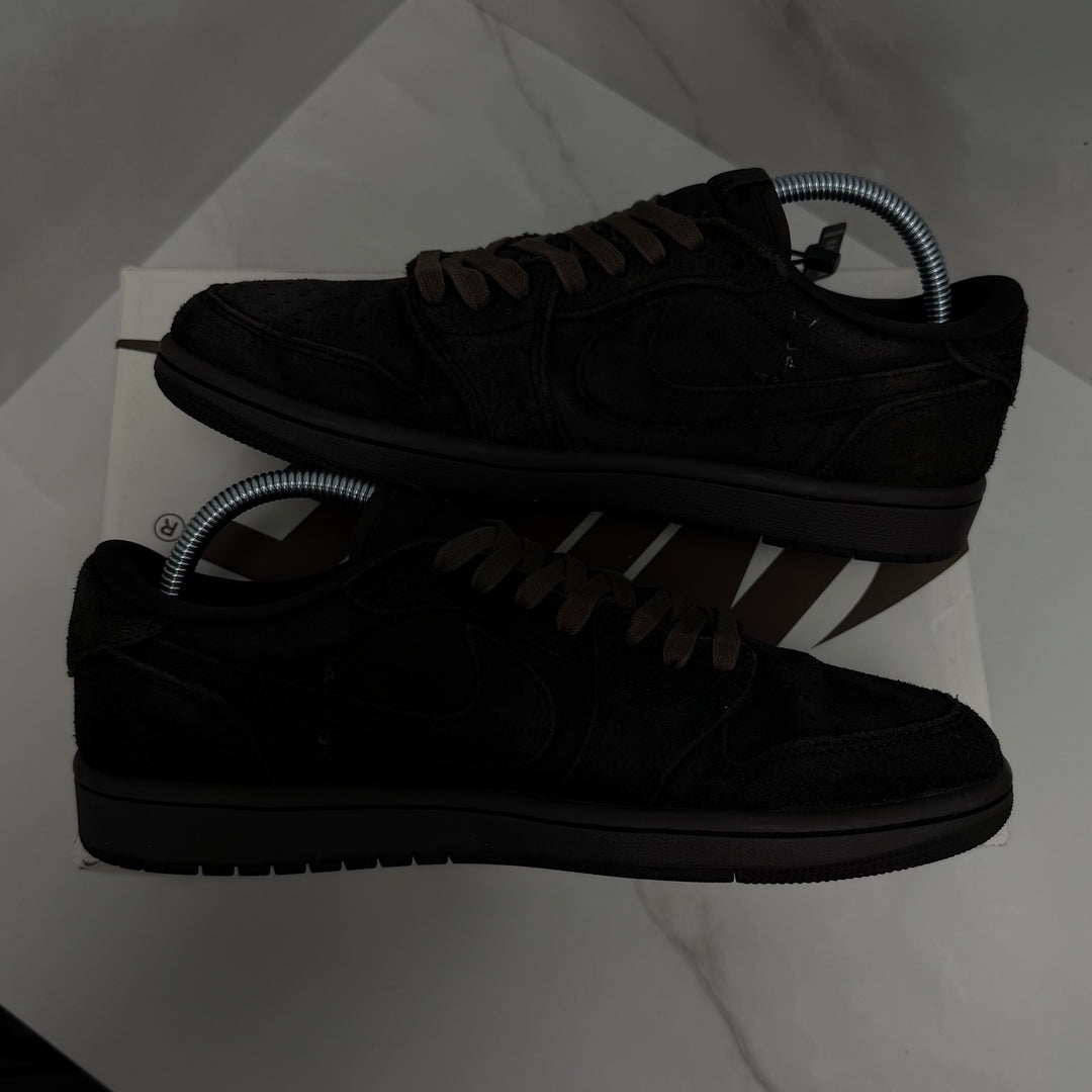 Jordan 1 Low Travis Scott Velvet Brown 7UK