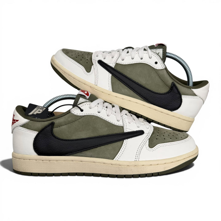 Jordan 1 Low Travis Scott Medium Olive 7.5UK (2493)