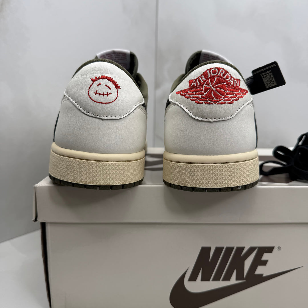 Jordan 1 Low Travis Scott Medium Olive 9UK (2205)