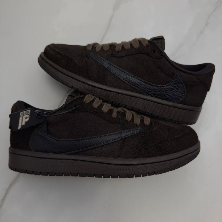 Jordan 1 Low Travis Scott Velvet 5.5UK