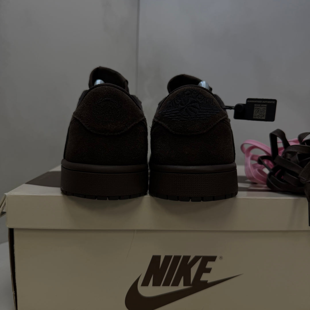 Jordan 1 Low Travis Scott Velvet Brown 8UK (2471)