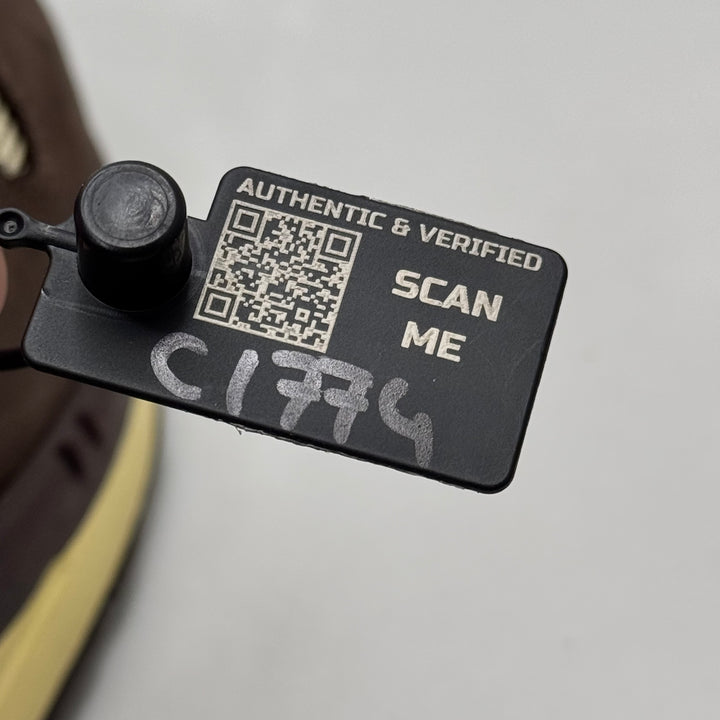 Nike Air Max 1 Travis Scott Brown 6UK