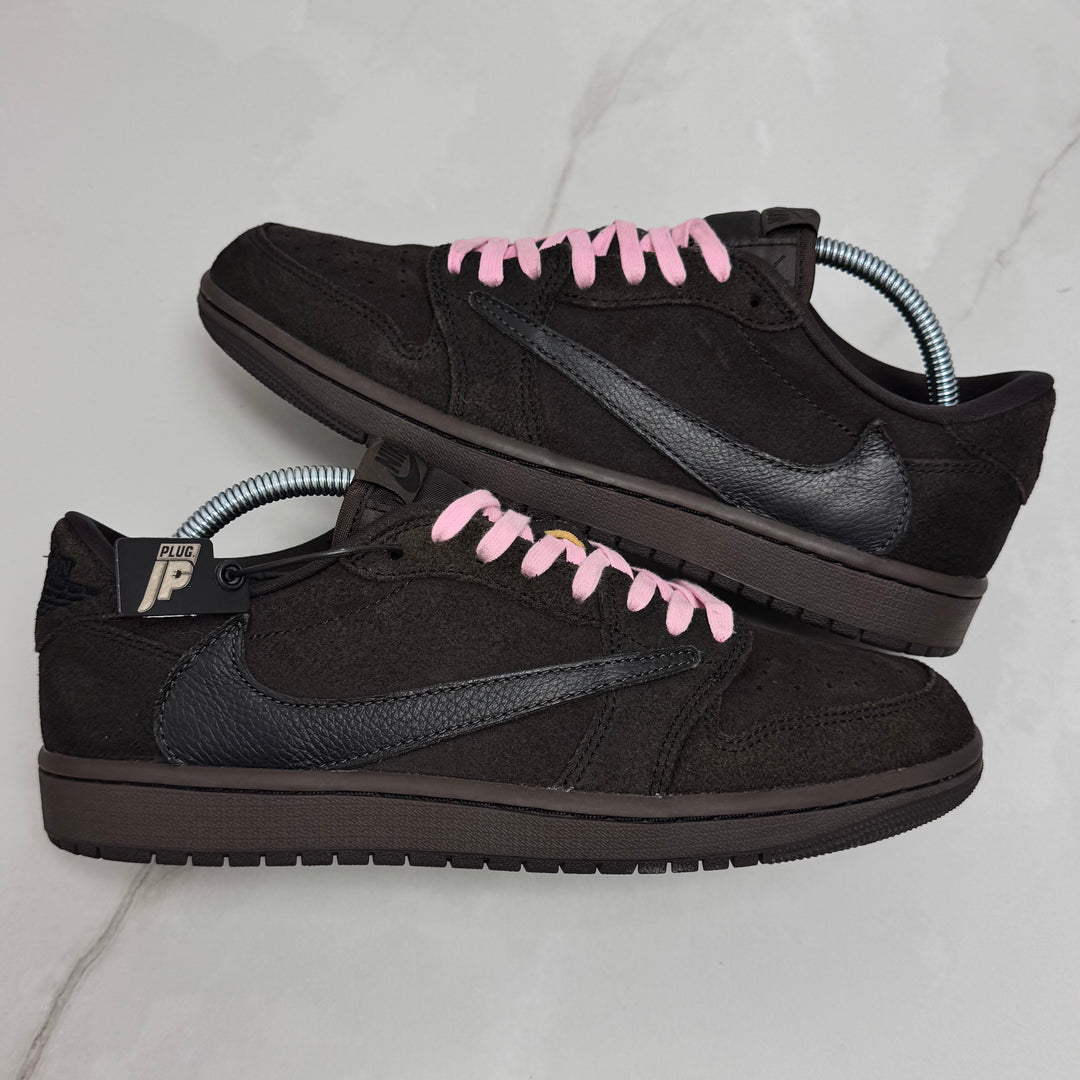 Jordan 1 Low Travis Scott Velvet 7.5UK