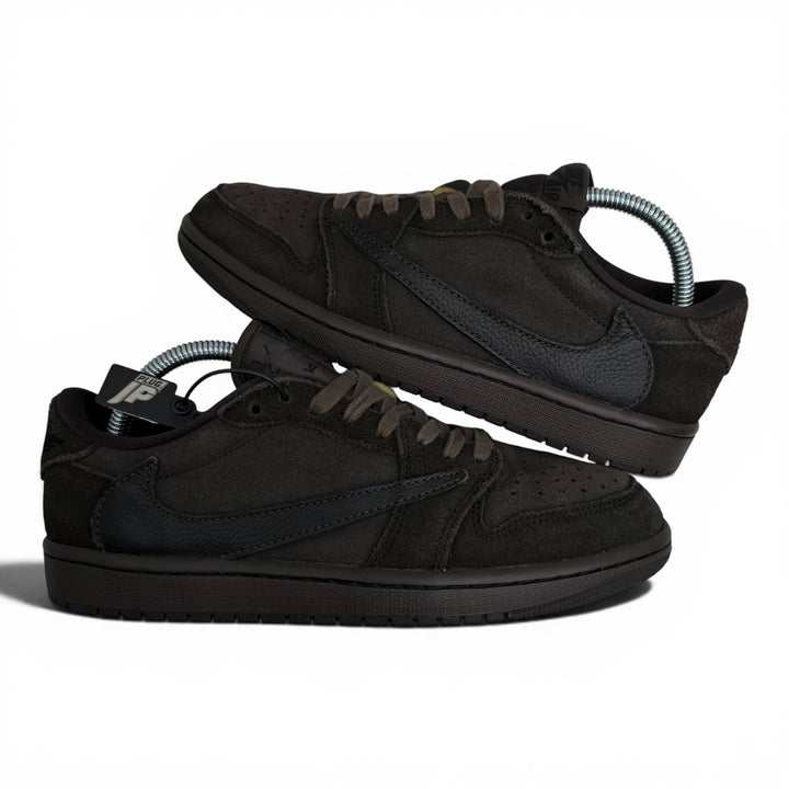 Jordan 1 Low Travis Scott Velvet Brown 7UK (2664)
