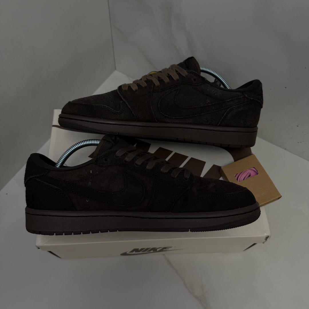 Jordan 1 Low Travis Scott Velvet Brown 8UK