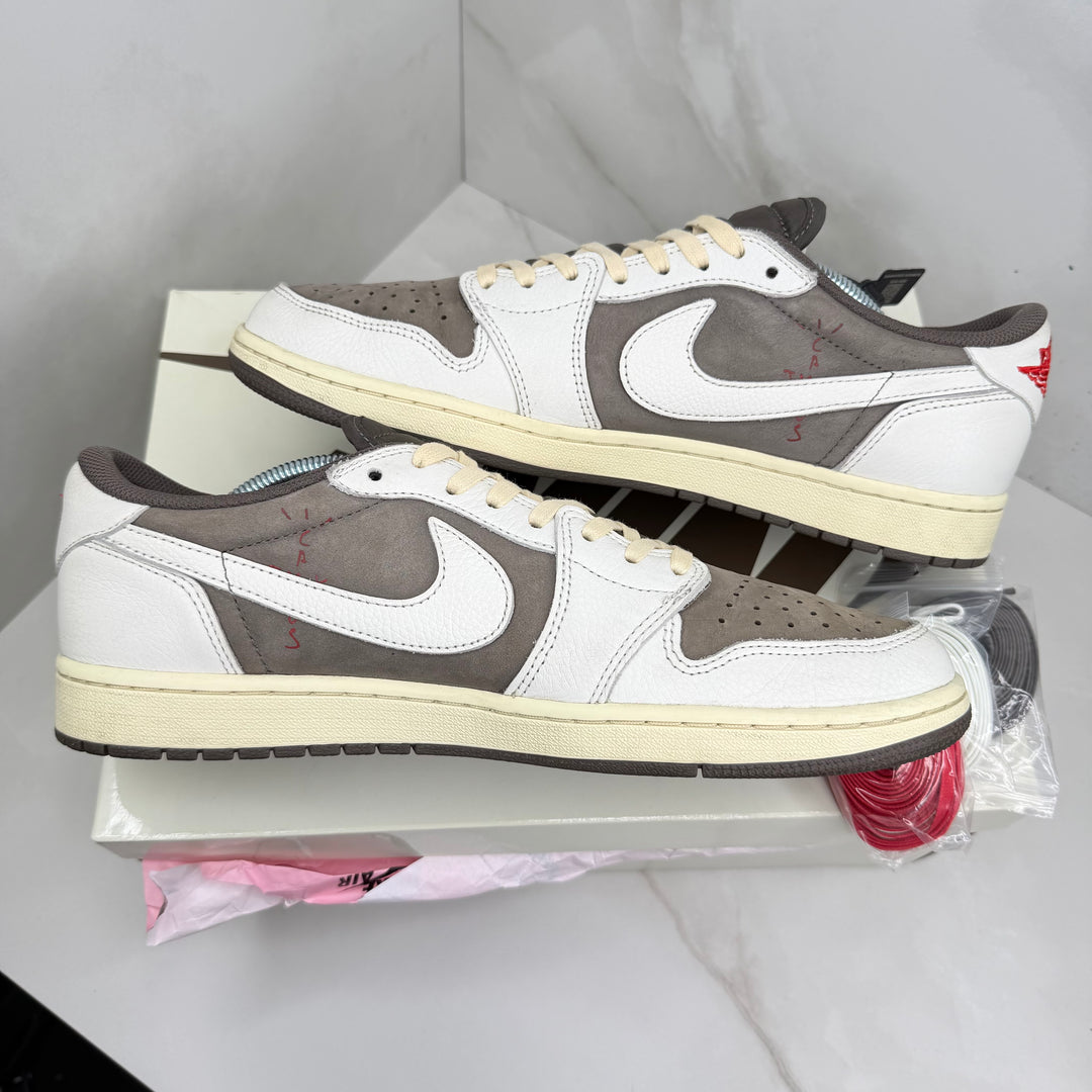 Jordan 1 Low Travis Scott Reverse Mocha 10.5UK